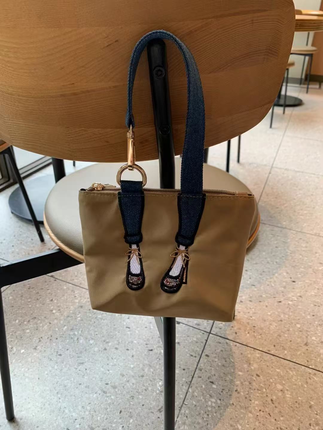Moda Işlemeli Sıfır Cüzdan Su  - Women Bags With Wallet incelemesi ve fiyatı