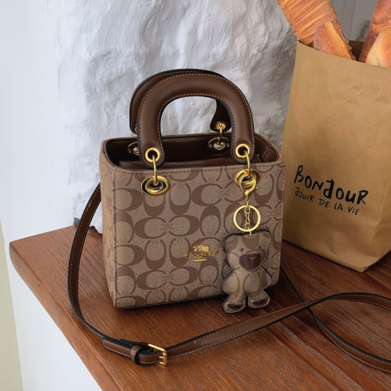 Lüks Kadın Çantası 2026 Yeni V - Women'S Bags At M&S incelemesi ve fiyatı
