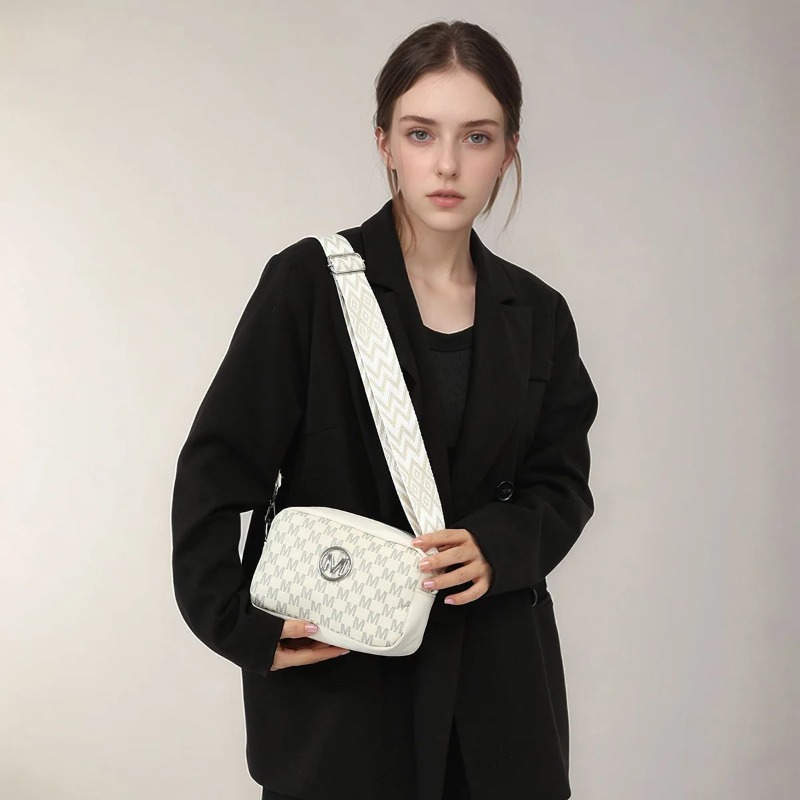 Retro M Desenli Tasarım Kadın  - Women'S Bags At M&S incelemesi ve fiyatı