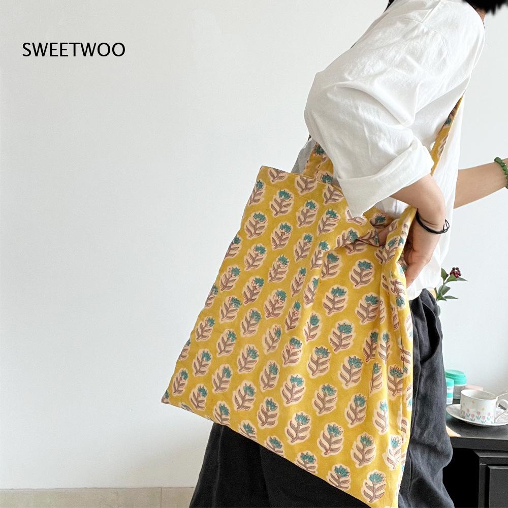 Pastoral Bitki Baskılı Yumuşak - Women Bags India incelemesi ve fiyatı