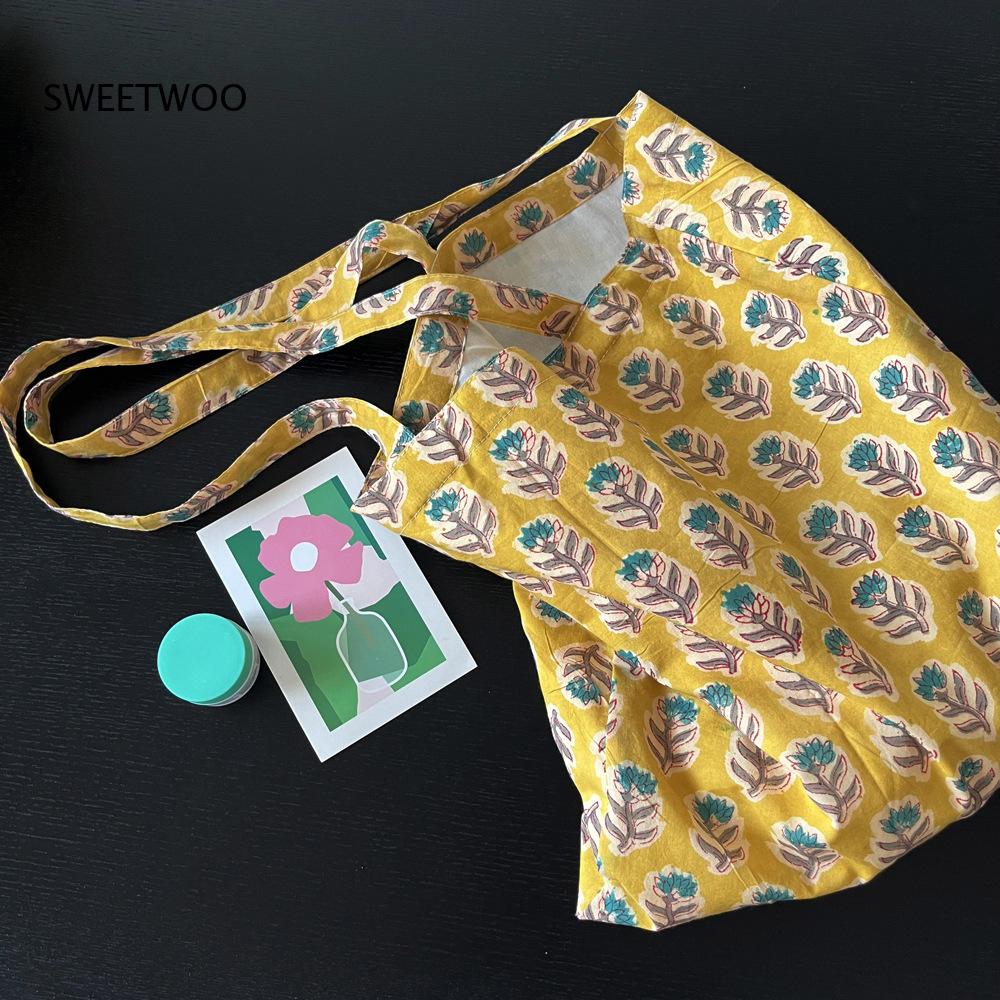 Pastoral Bitki Baskılı Yumuşak - Women Bags India incelemesi ve fiyatı
