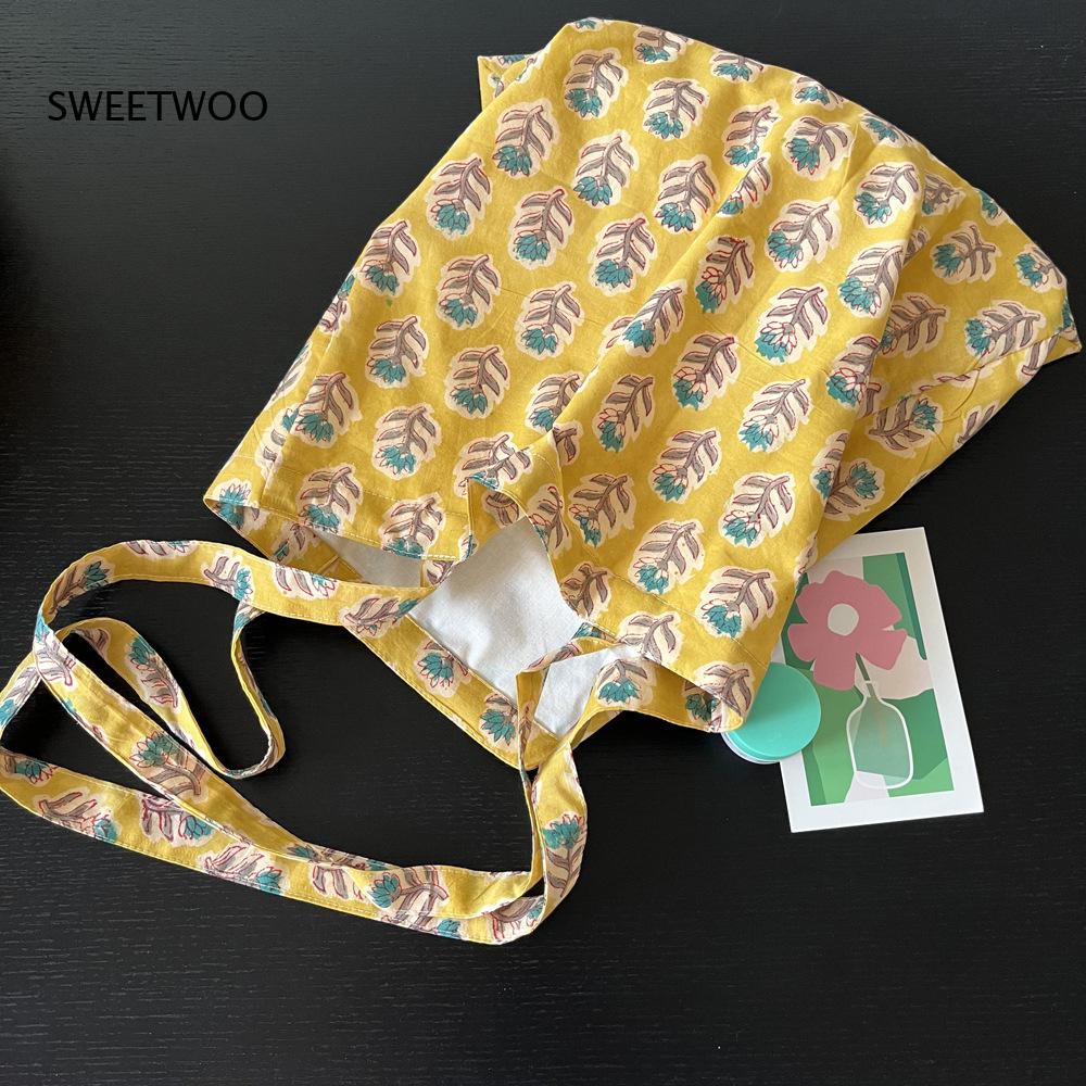 Pastoral Bitki Baskılı Yumuşak - Women Bags India incelemesi ve fiyatı